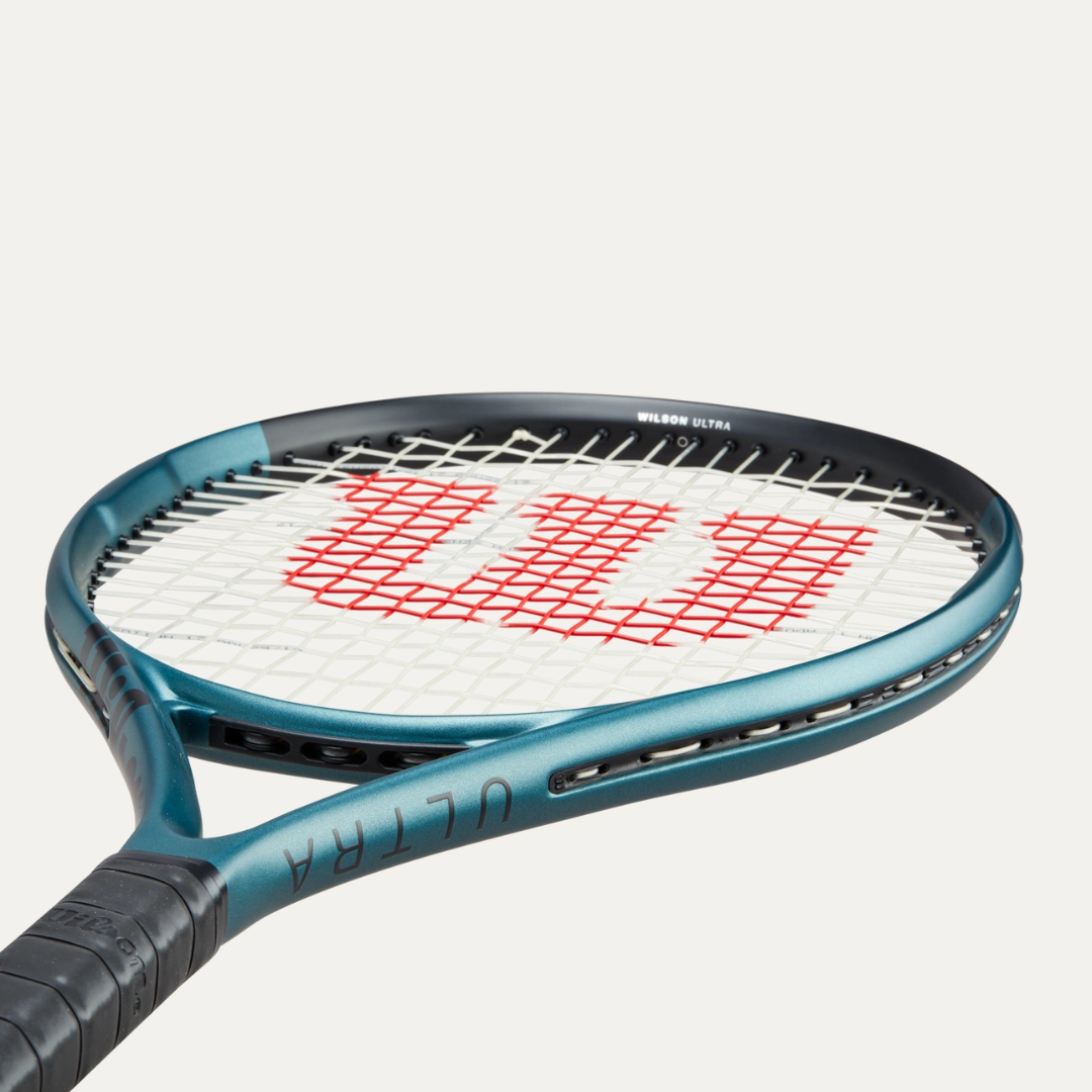 WILSON Ultra 25 V4 Tennis Racket