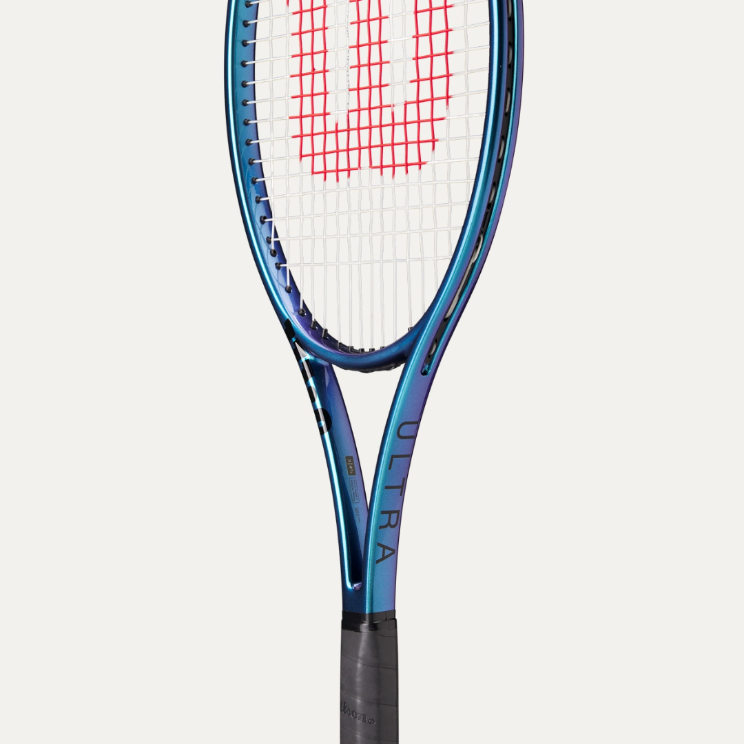 WILSON Ultra Pro (16x19) V4 Tennis Racket